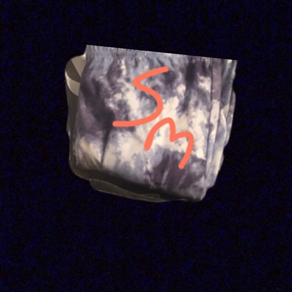 Pants - Picture 4 of 4